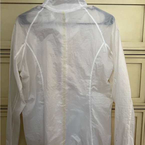 Lululemon Jacket - Picture 3 of 4